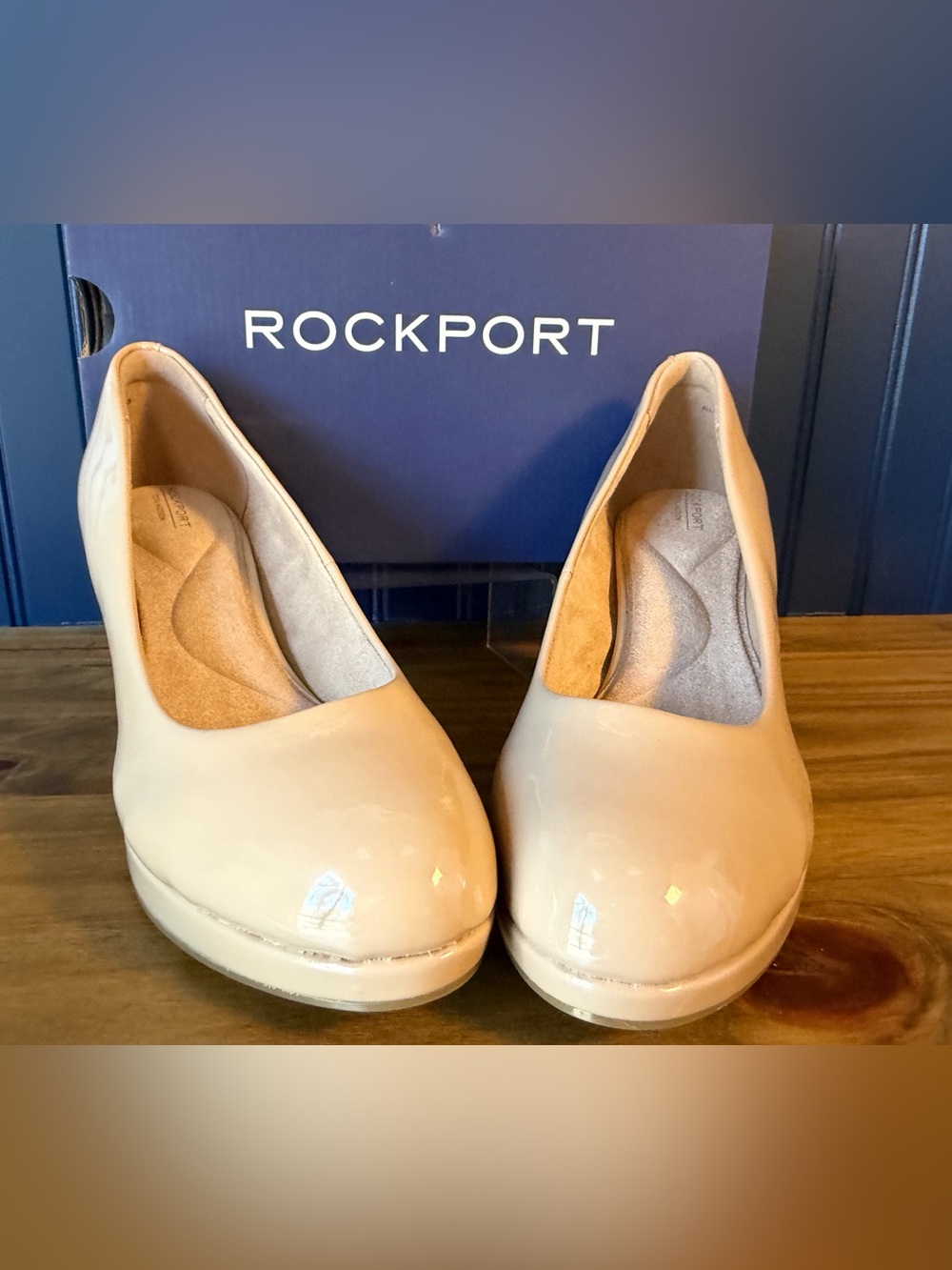 Rockport Carmen Platform Pumps Medium Natural Patent Heels Size 7.5 M
